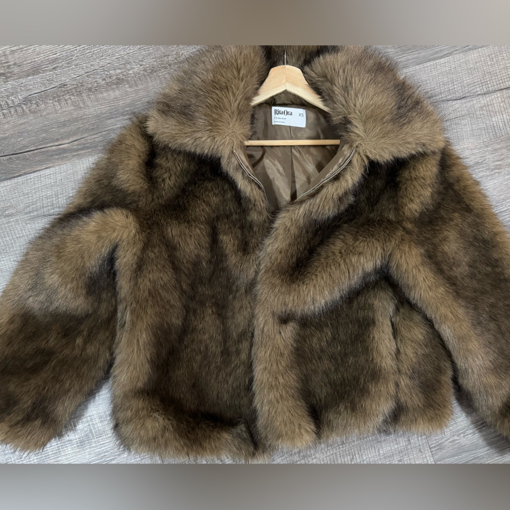 Primark Oversized Faux Fur Jacket - Brown